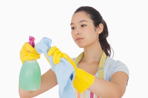 Inspection of pet stain contamination in carpet fibres